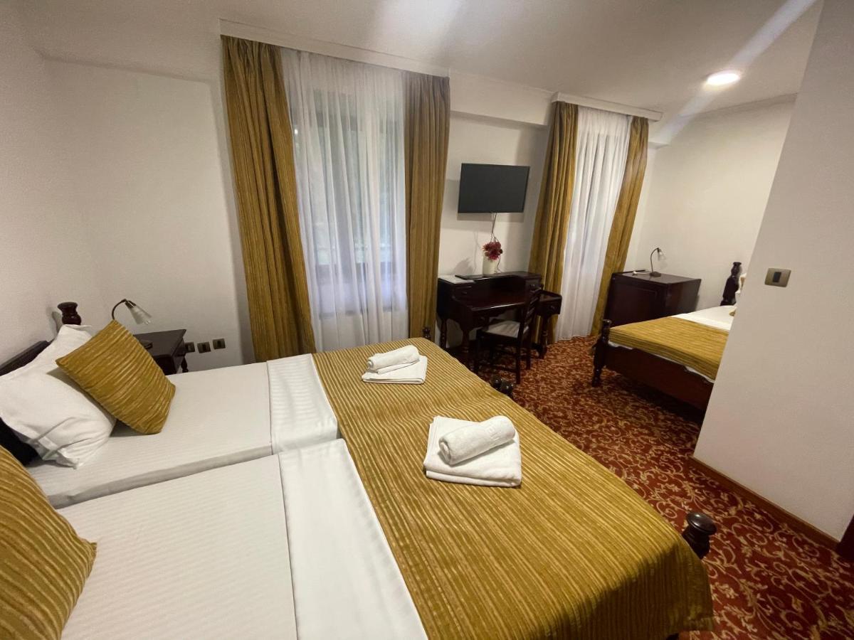 Grand Hotel&Restaurant Bačka Palanka Εξωτερικό φωτογραφία